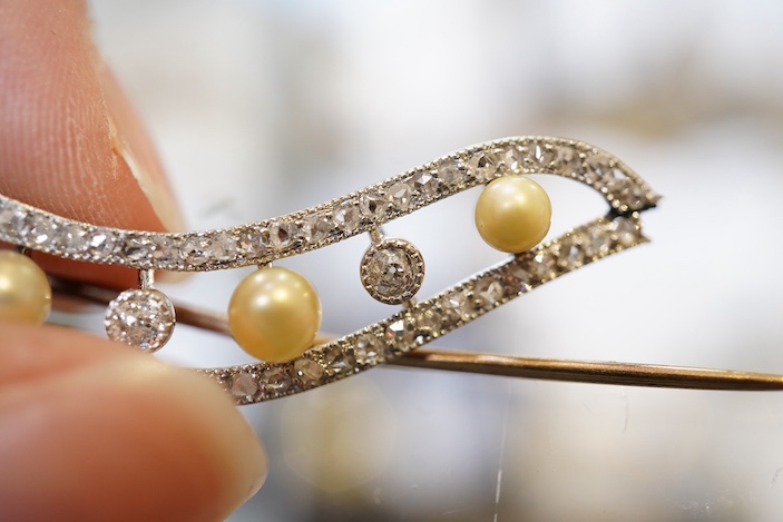 A diamond brooch, circa 1920